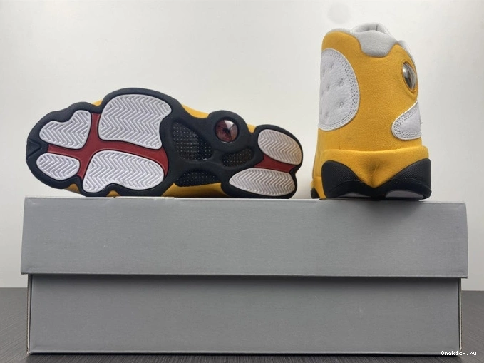 One Kick Sol 414571-167 Del 13 Jordan Air 0818
